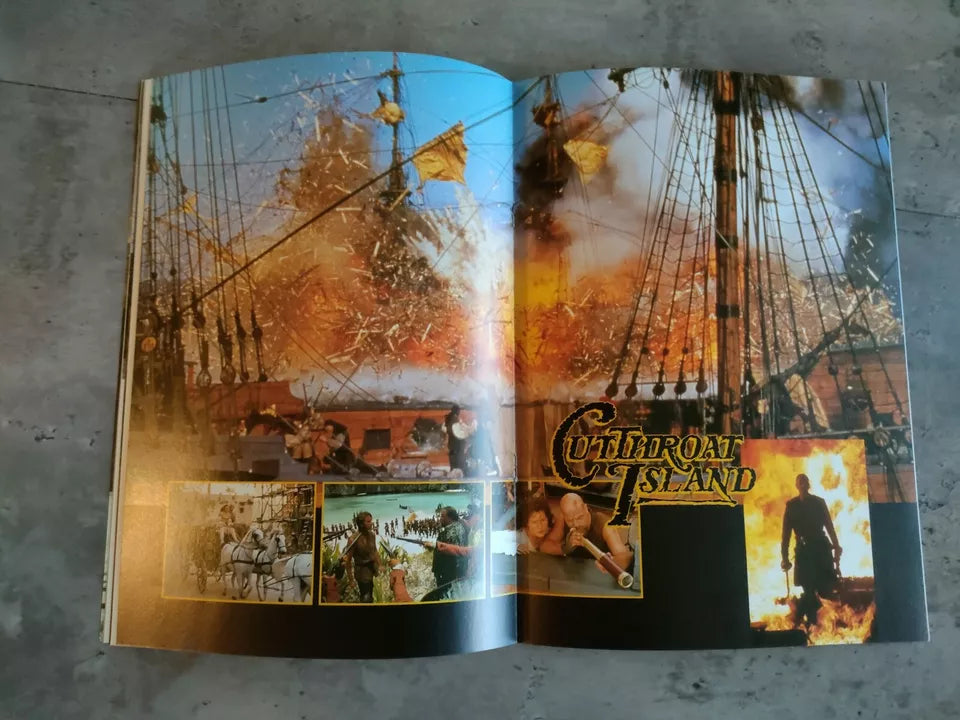 Cutthroat Island Japanese Movie Program Pamphlet 1995
