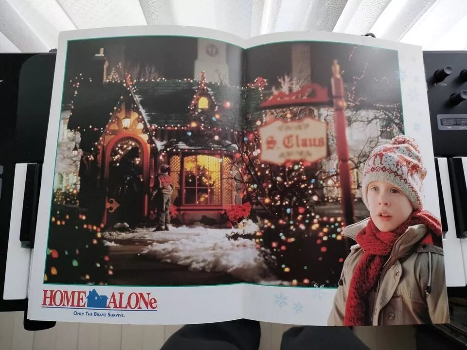 Home Alone Japanese Movie Program Pamphlet 1990