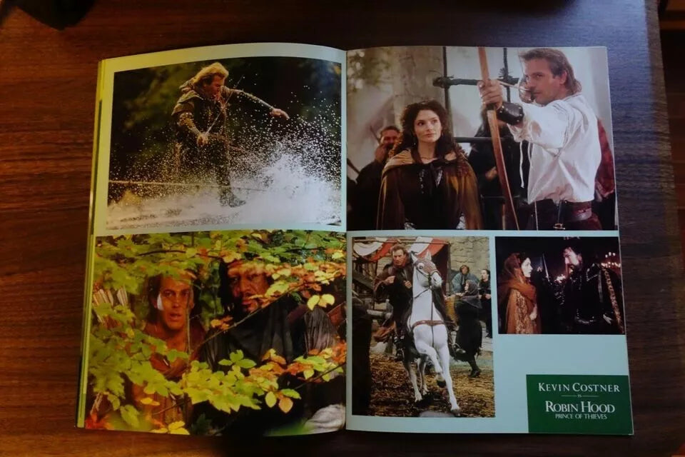 Robin Hood Prince of Thieves Japanese Anime Movie Program Pamphlet 1991