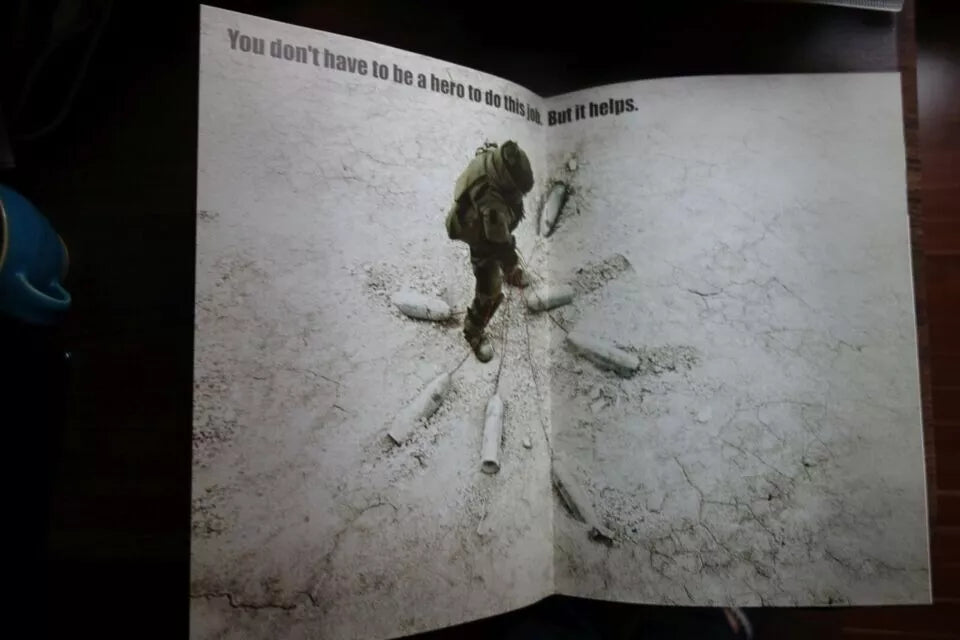 The Hurt Locker Japanese Film Movie Program Pamphlet 2008