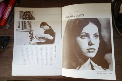 La Moglie Piú Bella Japanese Movie Program Pamphlet 1970 Ornella Muti