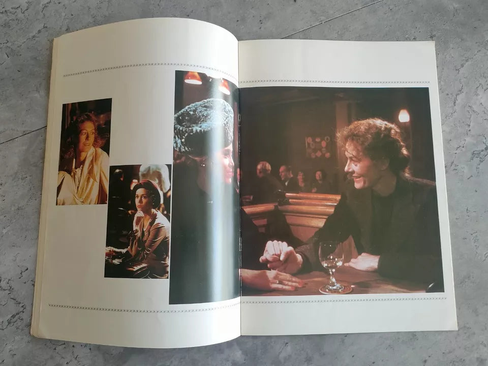 Julia Japanese Movie Program Pamphlet 1977 Fonda Redgrave