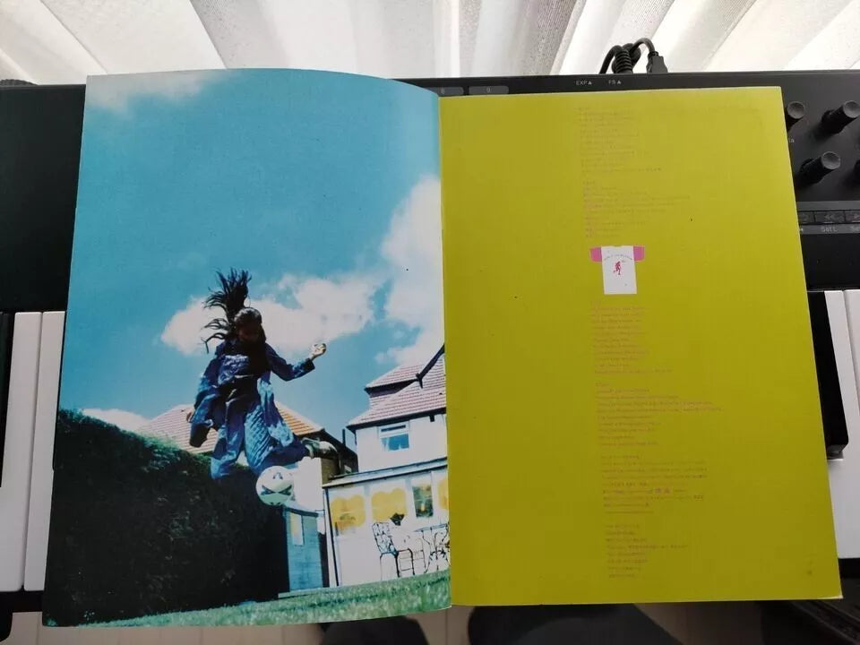 Bend It Like Beckham Japanese Movie Program Pamphlet 2002